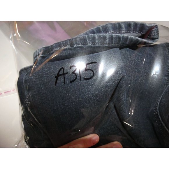 Women's Medium Jeans, Skinny Leg, Chico's So Slimming - Picture 4 of 4